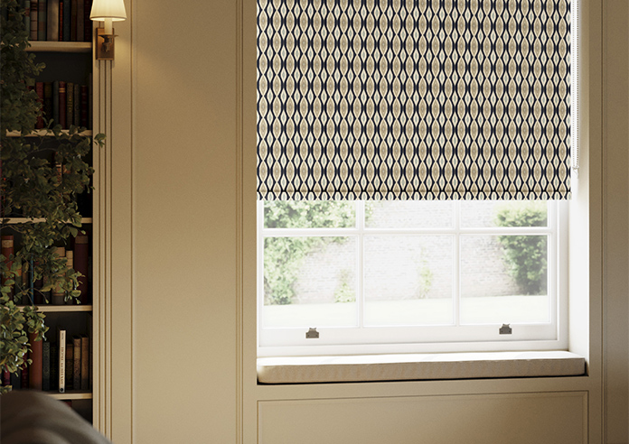 Gates, Hudds - Roller Blind - Image 5